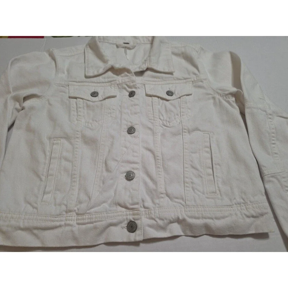 Free People Classic White Denim Trucker Jacket - Size Small - Picture 6 of 12
